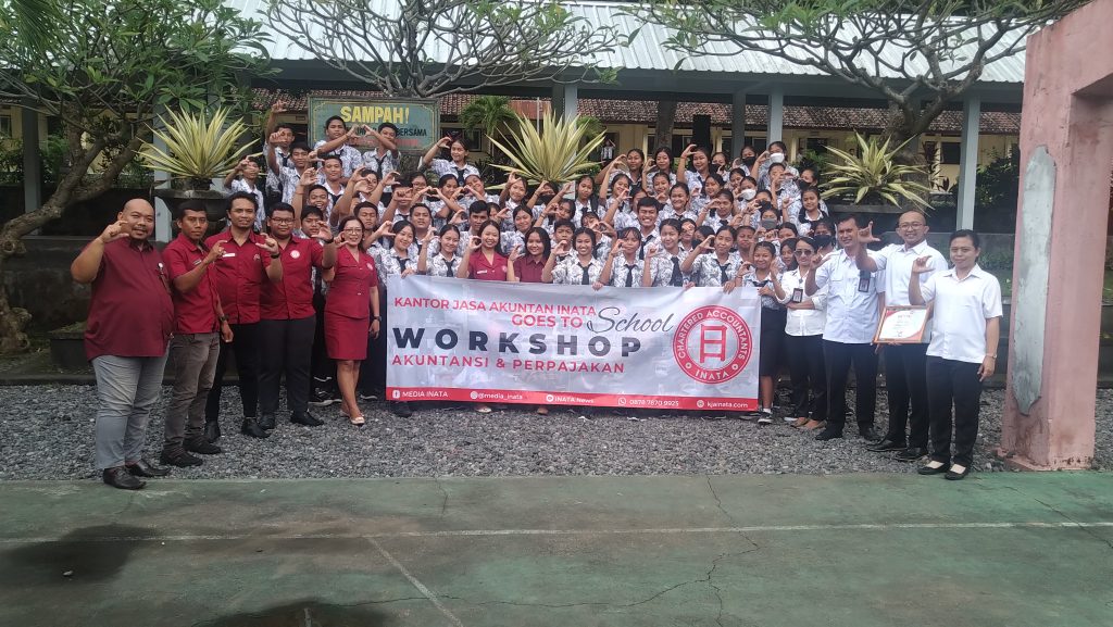 kjainata_goes_school_smk1 _tejakula